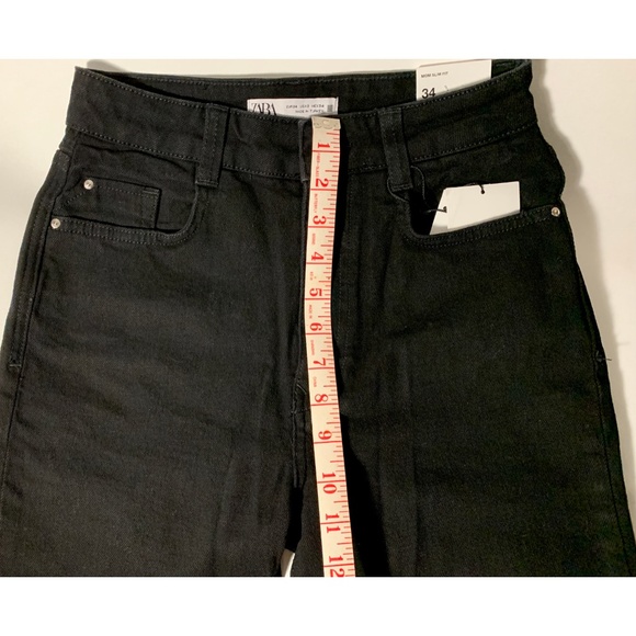 NWOT Zara High Rise Mom Slim Fit Jeans in Black Sz 2 - Picture 6 of 11